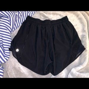 Lulu lemon shorts!
